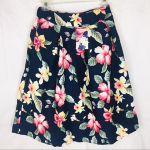 KALAN Medium‎ Floral Hibiscus Skirt